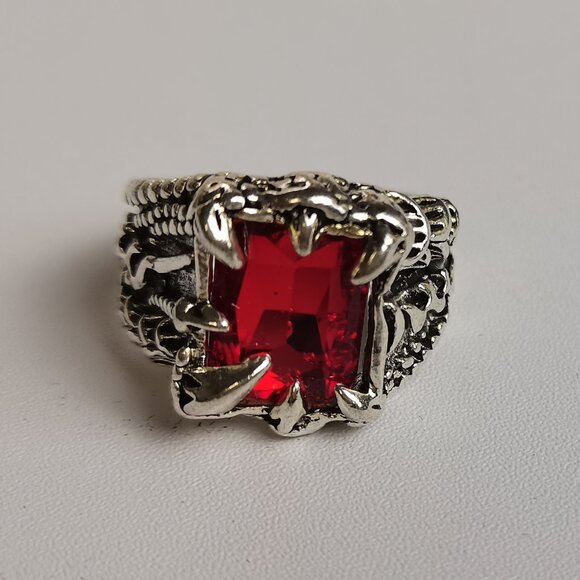 Jewelry - Second-hand women's fashion rings